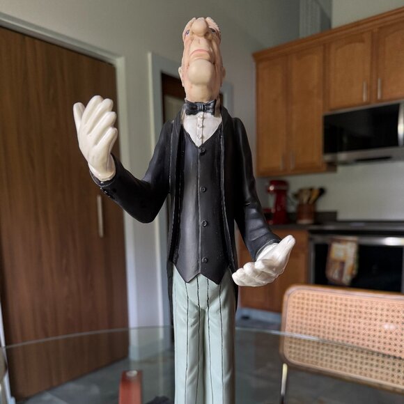 Bombay 18.5" James The Butler Wine Bottle Holder Statue Sculpture Figurine - Picture 2 of 12